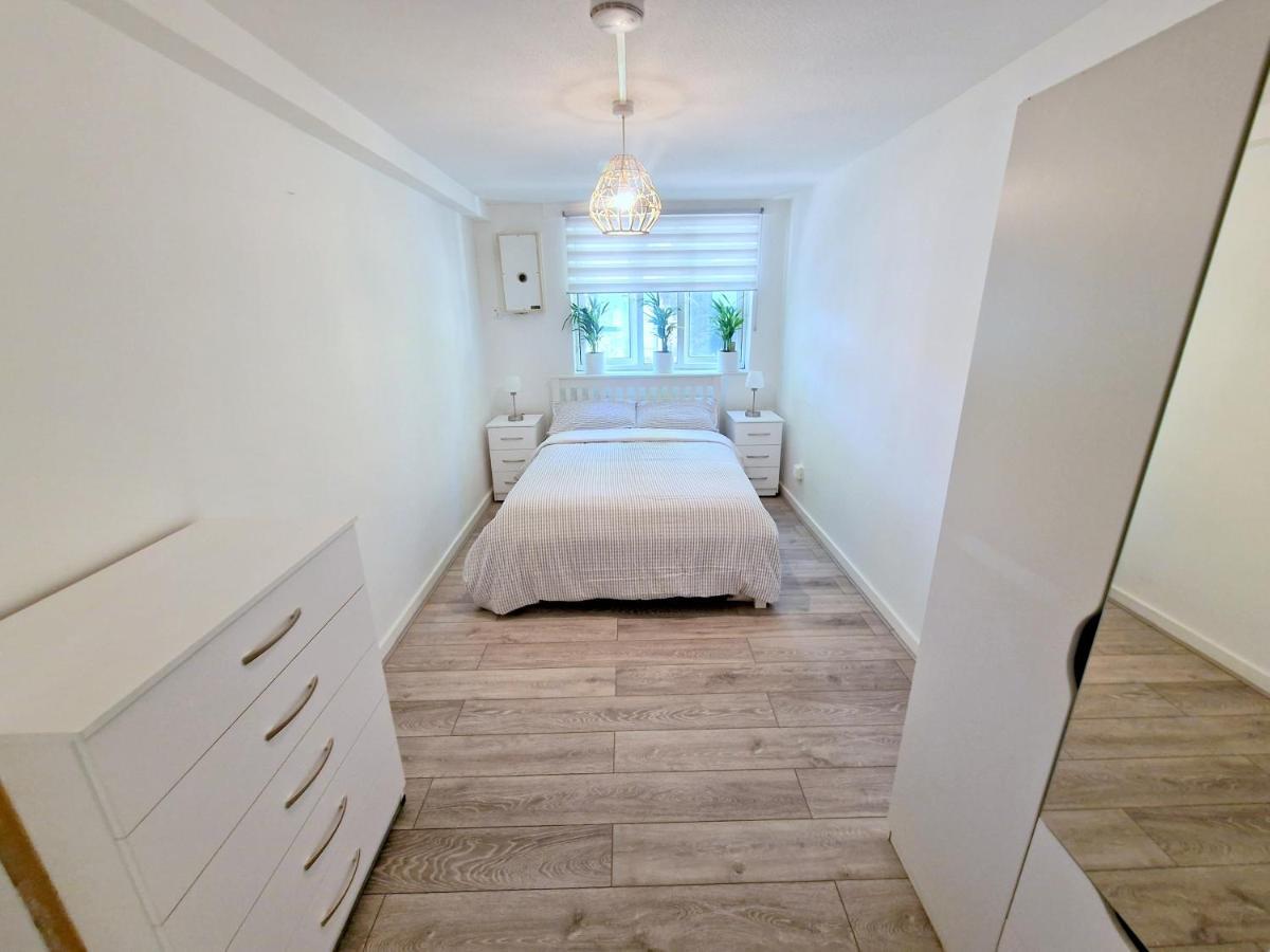 伦敦Flat In Battersea, 5 Minutes From Clapham Junction Station公寓 外观 照片
